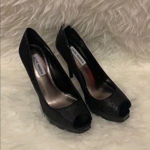 Steve Madden P-Karro BLK sequin peep toe pumps